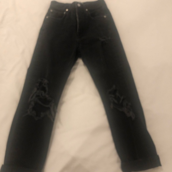 Agolde 90s mid rise boyfriend jeans in audio. - Picture 6 of 9